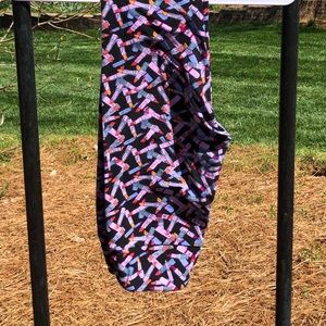 Lularoe Colorful Lipstick Leggings OS